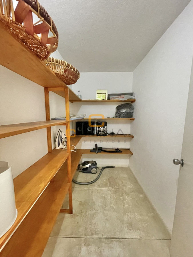 Casa ID.1024 - Preciosa casa de 4 dormitorios y todas las comodidades para vivir todo el año en barrio tranquilo y seguro