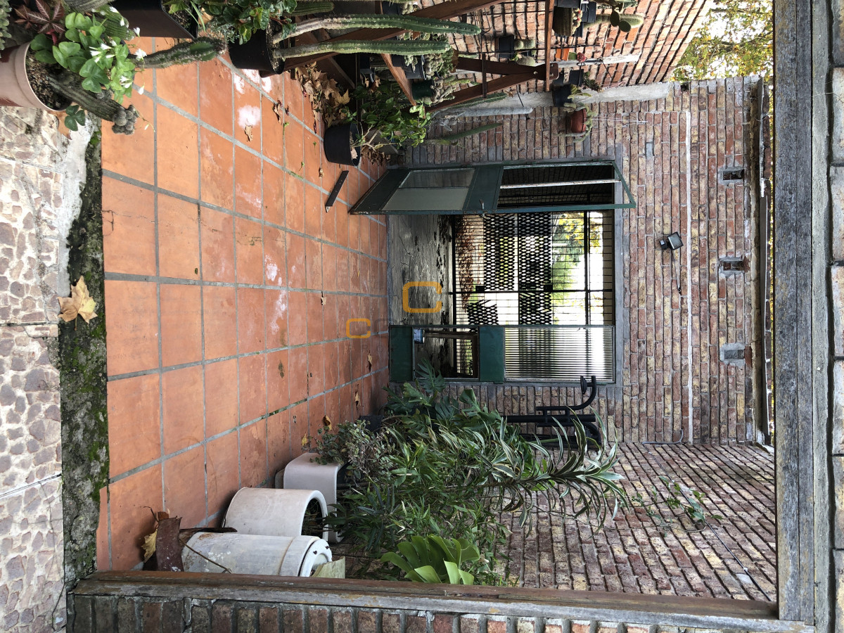 Casa ID.1572 - Casa en Montevideo, Carrasco Norte