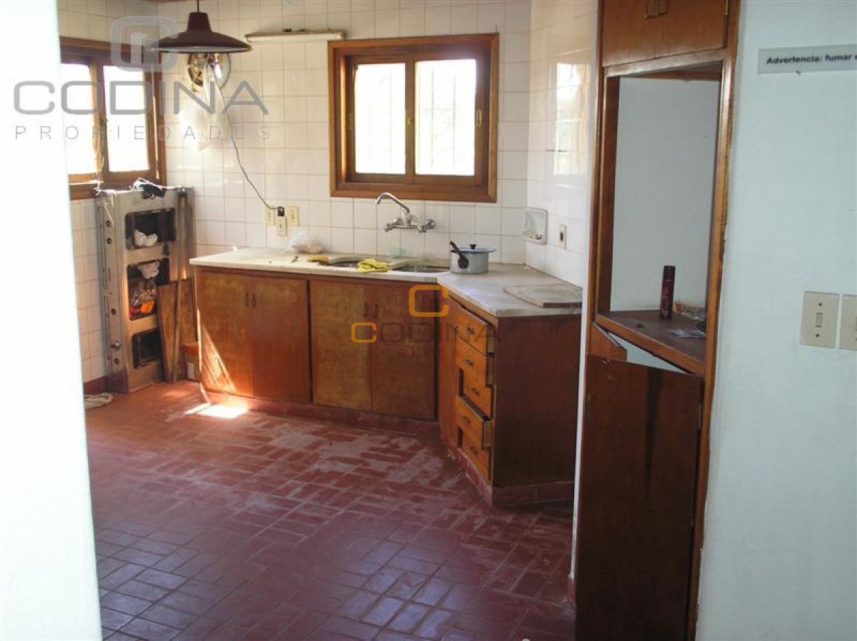 Local Comercial ID.241 - Local en La Barra, La Barra