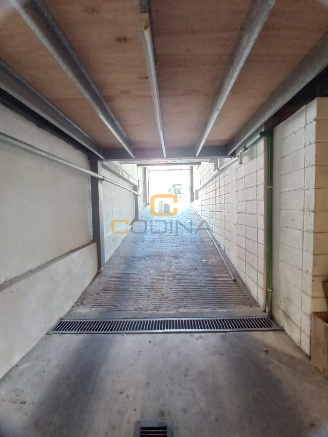 Local Comercial ID.898 - Excelente Local En Alquiler, 2 Plantas, Garage para 6 Autos y Depósito - 21 de Setiembre -Zona Punta Carretas.