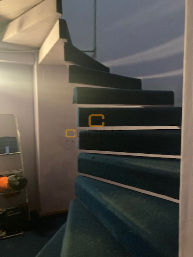 Local Comercial ID.686 - Local en Punta del Este, Península