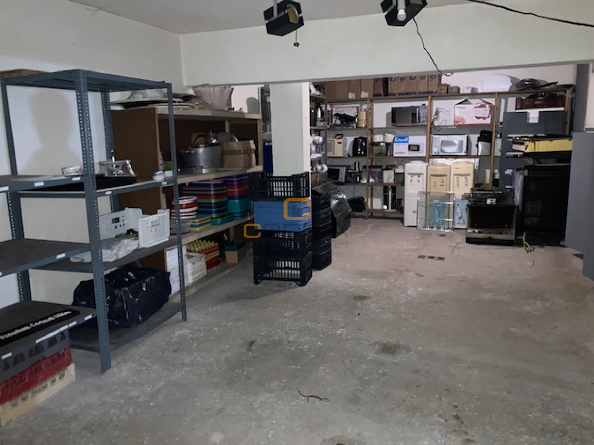 Local Comercial ID.686 - Local en Punta del Este, Península