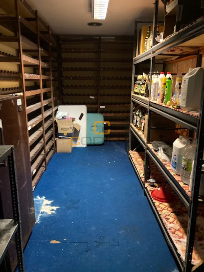 Local Comercial ID.686 - Local en Punta del Este, Península