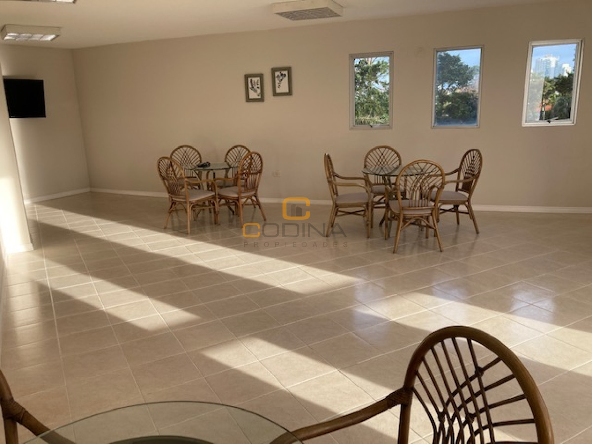 Apartamento ID.772 - Amplio apartamento en torre de categoría.