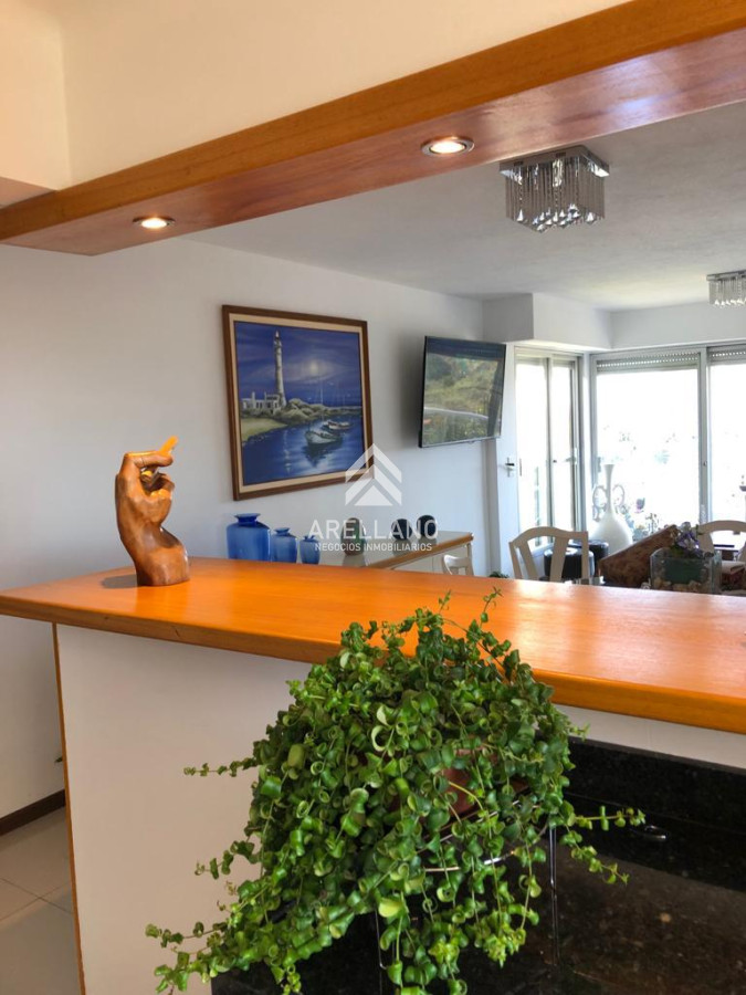 Apartamento ID.3947 - Alquiler temporal  apartamento 2 dormitorios Roosevelt 