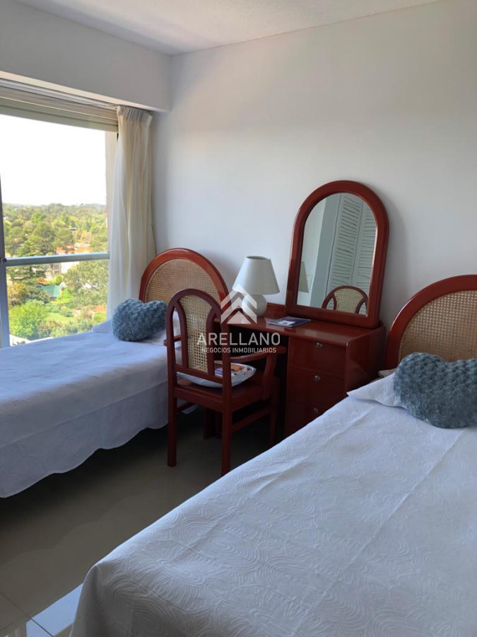Apartamento ID.3947 - Alquiler temporal  apartamento 2 dormitorios Roosevelt 