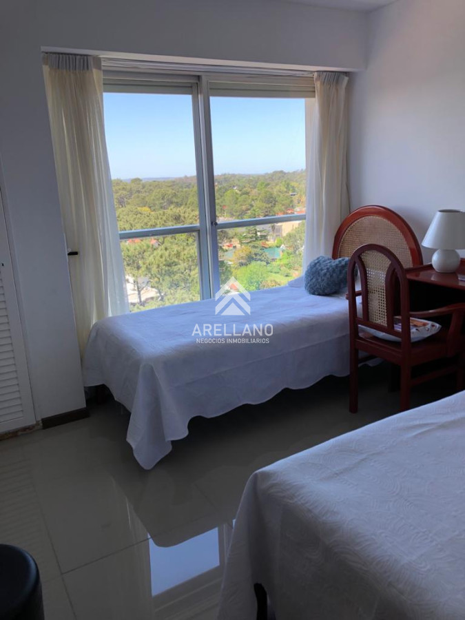 Apartamento ID.3947 - Alquiler temporal  apartamento 2 dormitorios Roosevelt 