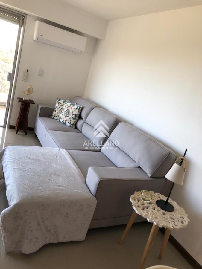 Apartamento ID.3947 - Alquiler temporal  apartamento 2 dormitorios Roosevelt 