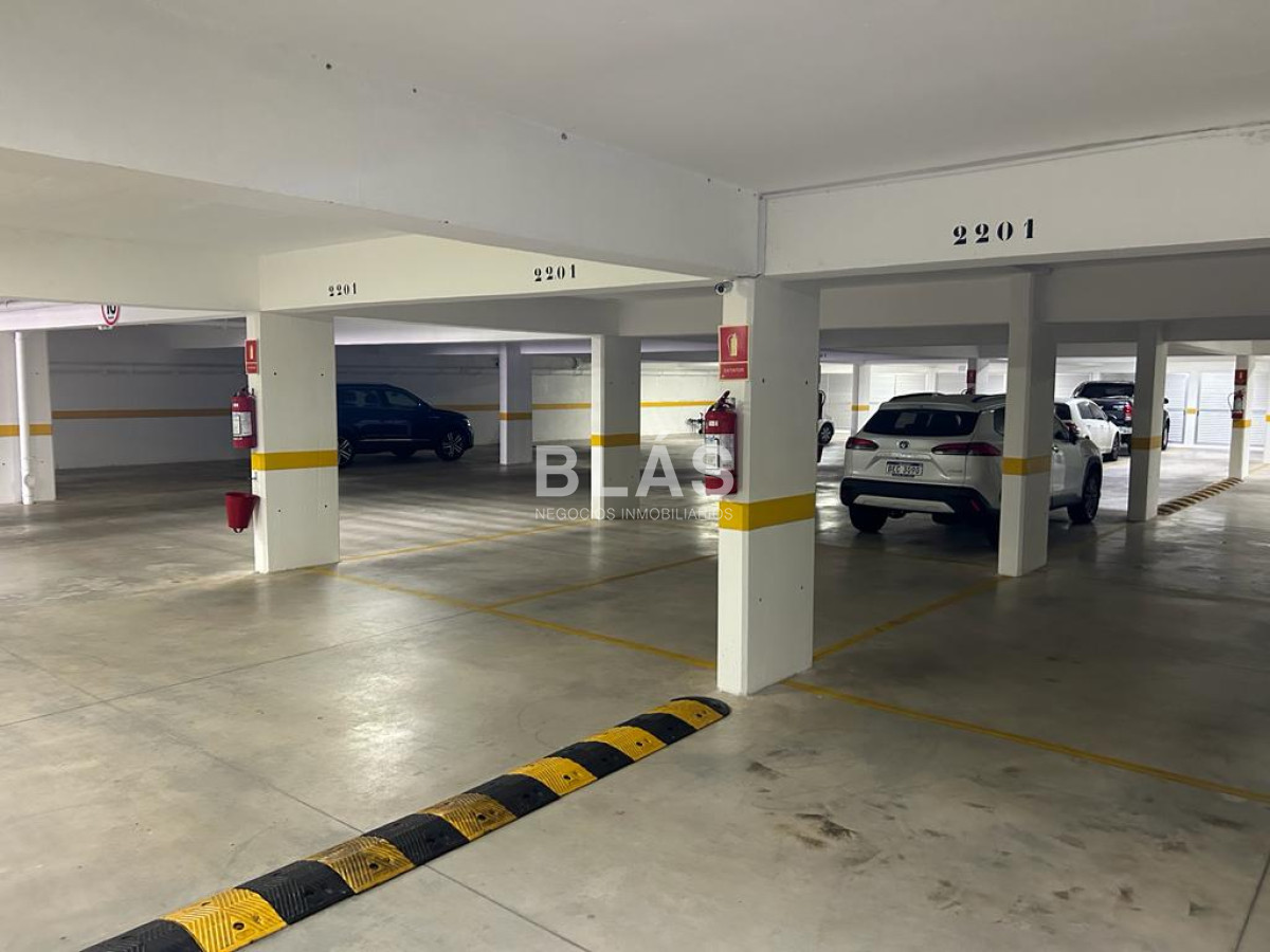 https://ri.com.uy/f/136/0/1200/0/0/0/0745113b936e3408b04d5e3e5ad3c083.jpg