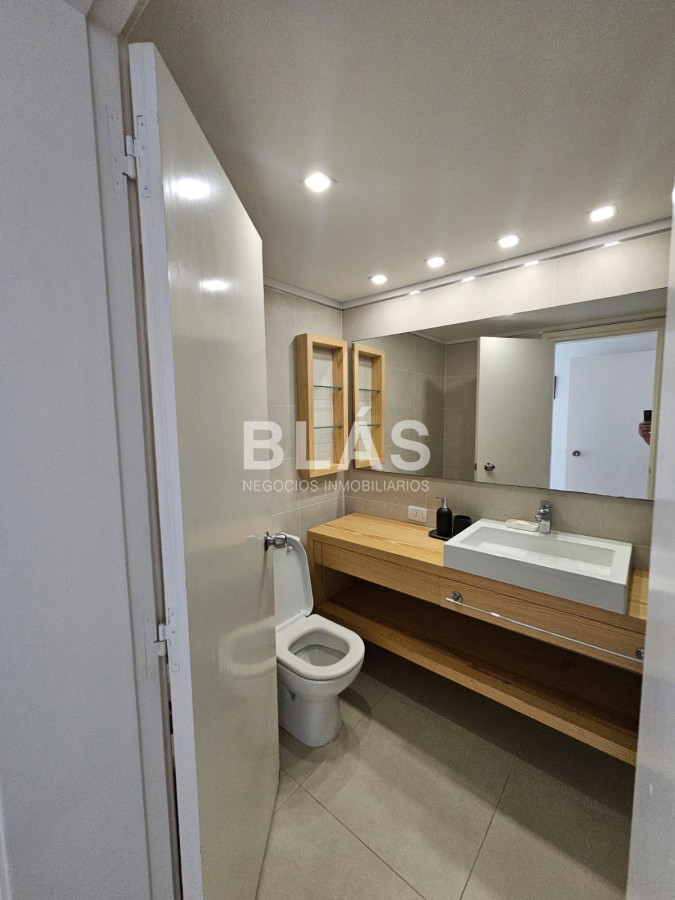 https://ri.com.uy/f/136/0/1200/0/0/0/1965e1845cf2ed12771ca001ecd07265.jpg