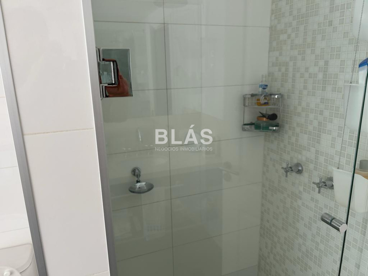 https://ri.com.uy/f/136/0/1200/0/0/0/26c54e3a0f7b24fee6666b3f480707ef.jpg