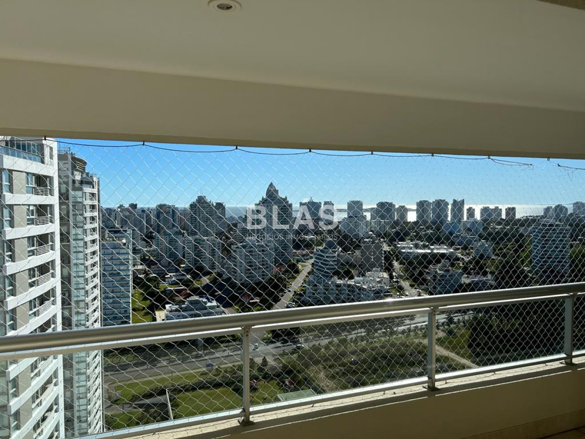 Brava - GoPunta - Portal Inmobiliario de Punta del Este - Maldonado