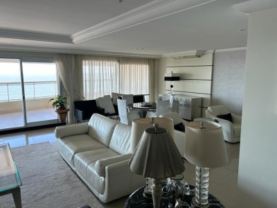 Apartamento en Punta del Este, Brava