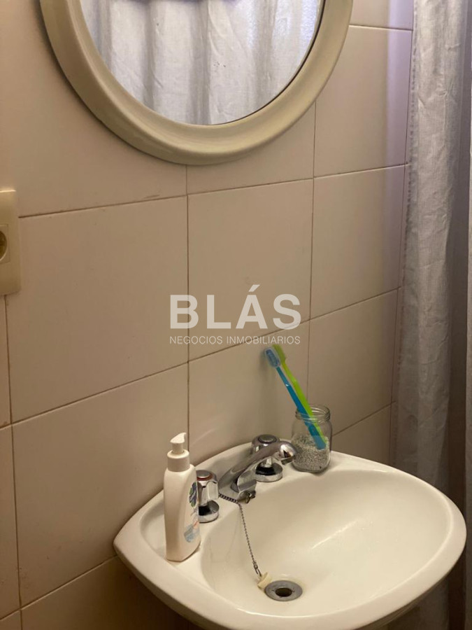 https://ri.com.uy/f/136/1/10/0/0/0/70f1e02c6df305fde34a5e3c97f84524.jpg