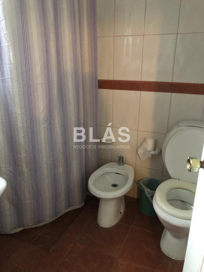 https://ri.com.uy/f/136/1/1200/0/0/0/b5224cf3d53cb0e15dc0600600d7da24.jpg