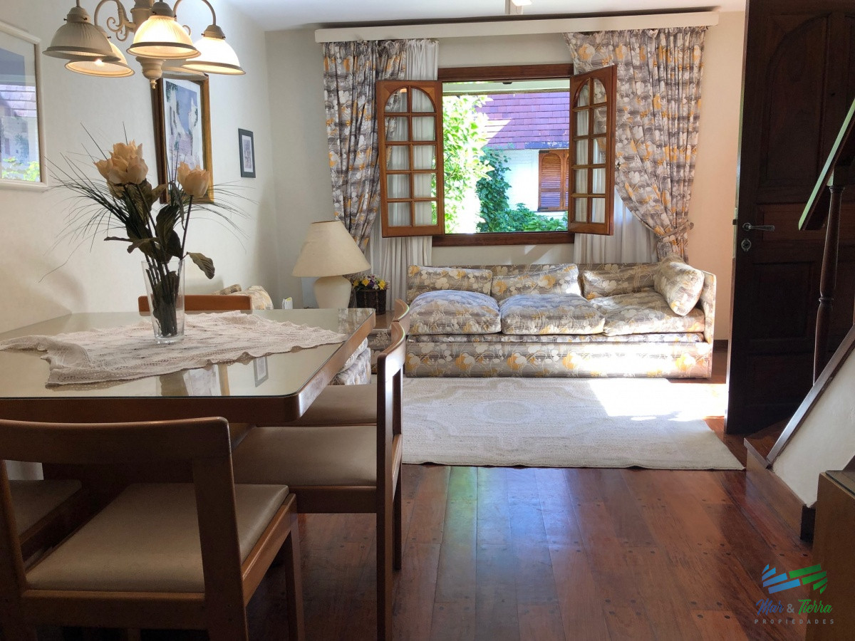 Casa ID.3026 - Se vende casa de 2 dormitorios en PH, playa Mansa, Punta del Este