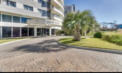 Venta apartamento 2 dormitorios. Playa brava, Punta del Este