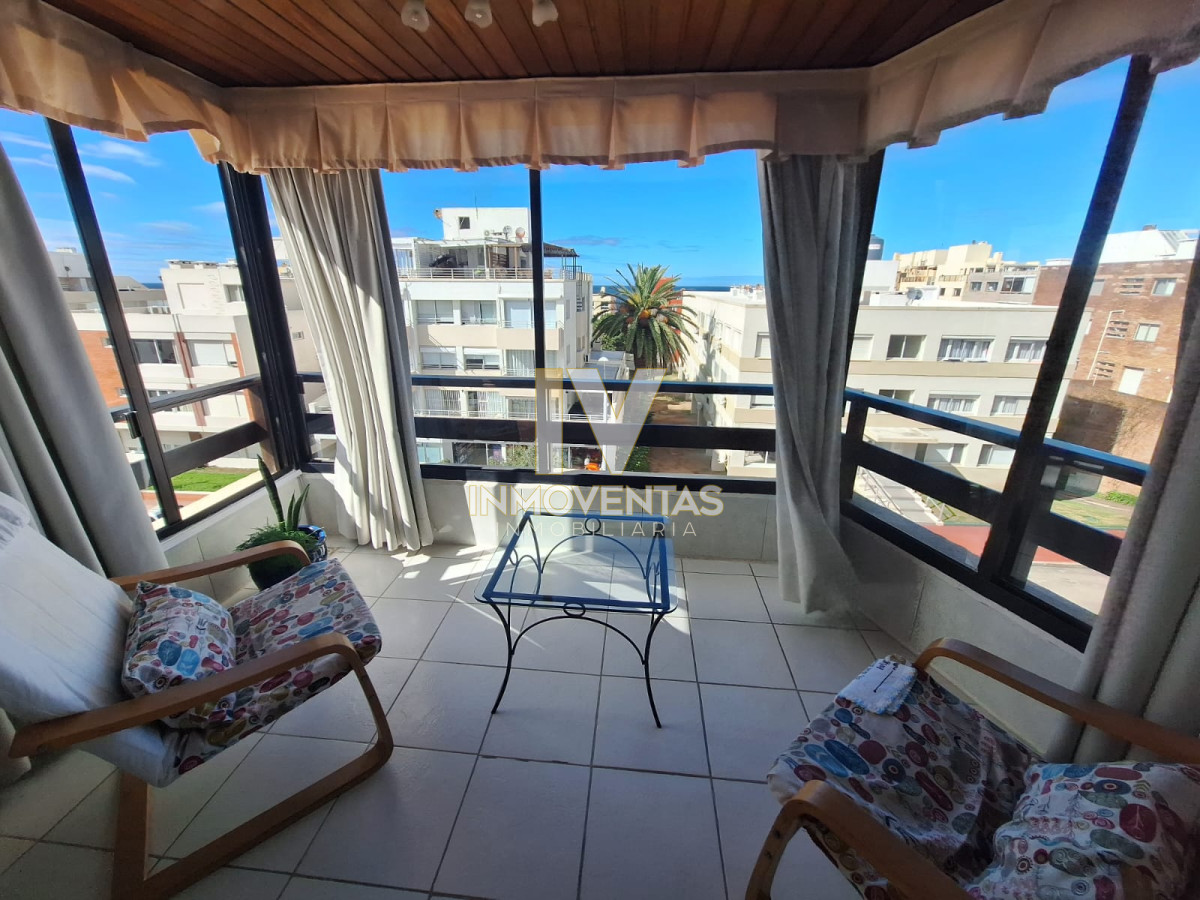 Apartamento ID.4537 - Apartamento en venta en Punta del Este