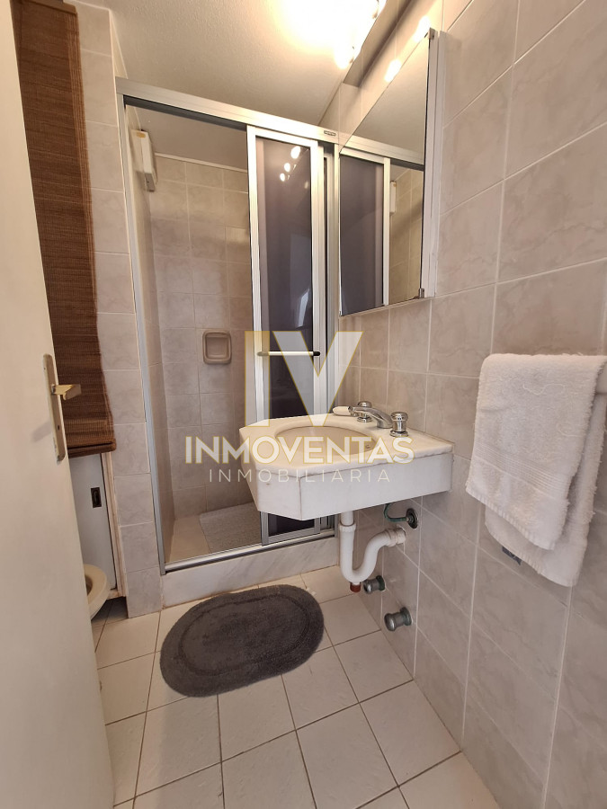 Apartamento ID.4537 - Apartamento en venta en Punta del Este