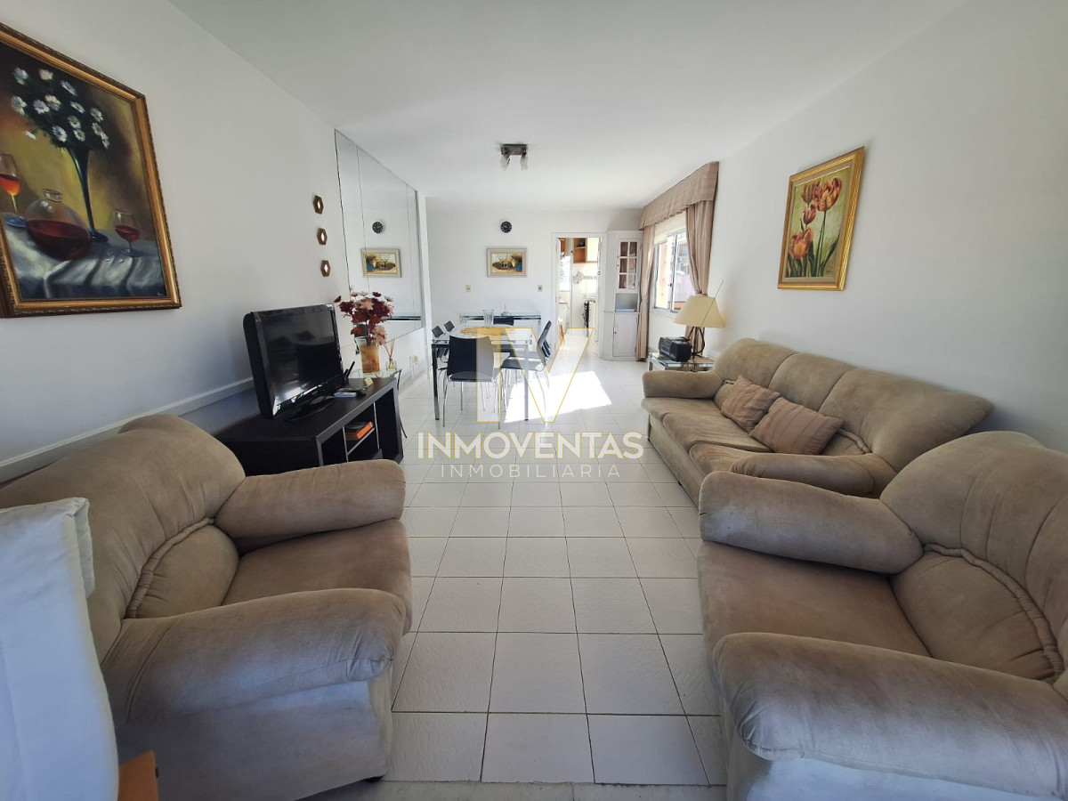Apartamento ID.4537 - Apartamento en venta en Punta del Este