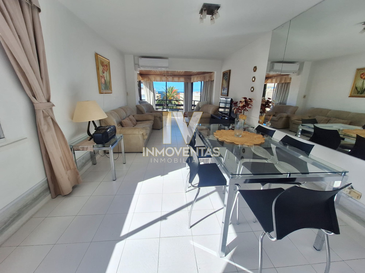 Apartamento ID.4537 - Apartamento en venta en Punta del Este