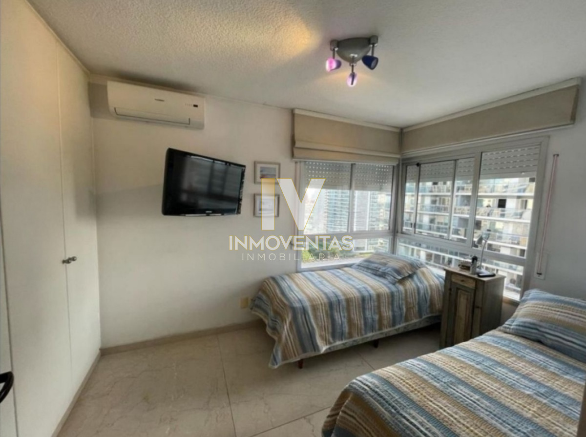 Apartamento ID.4729 - Apartamento en venta en Punta del Este