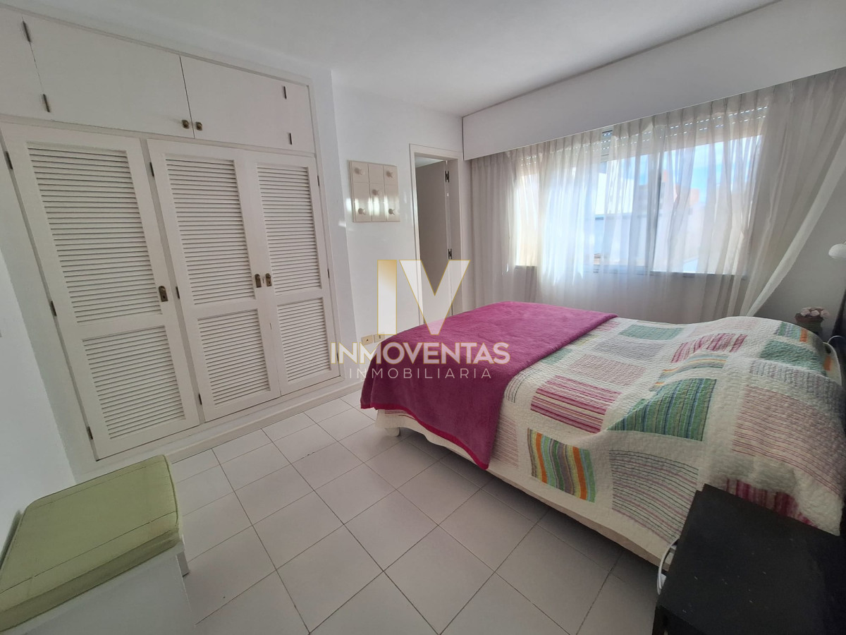 Apartamento ID.4537 - Apartamento en venta en Punta del Este