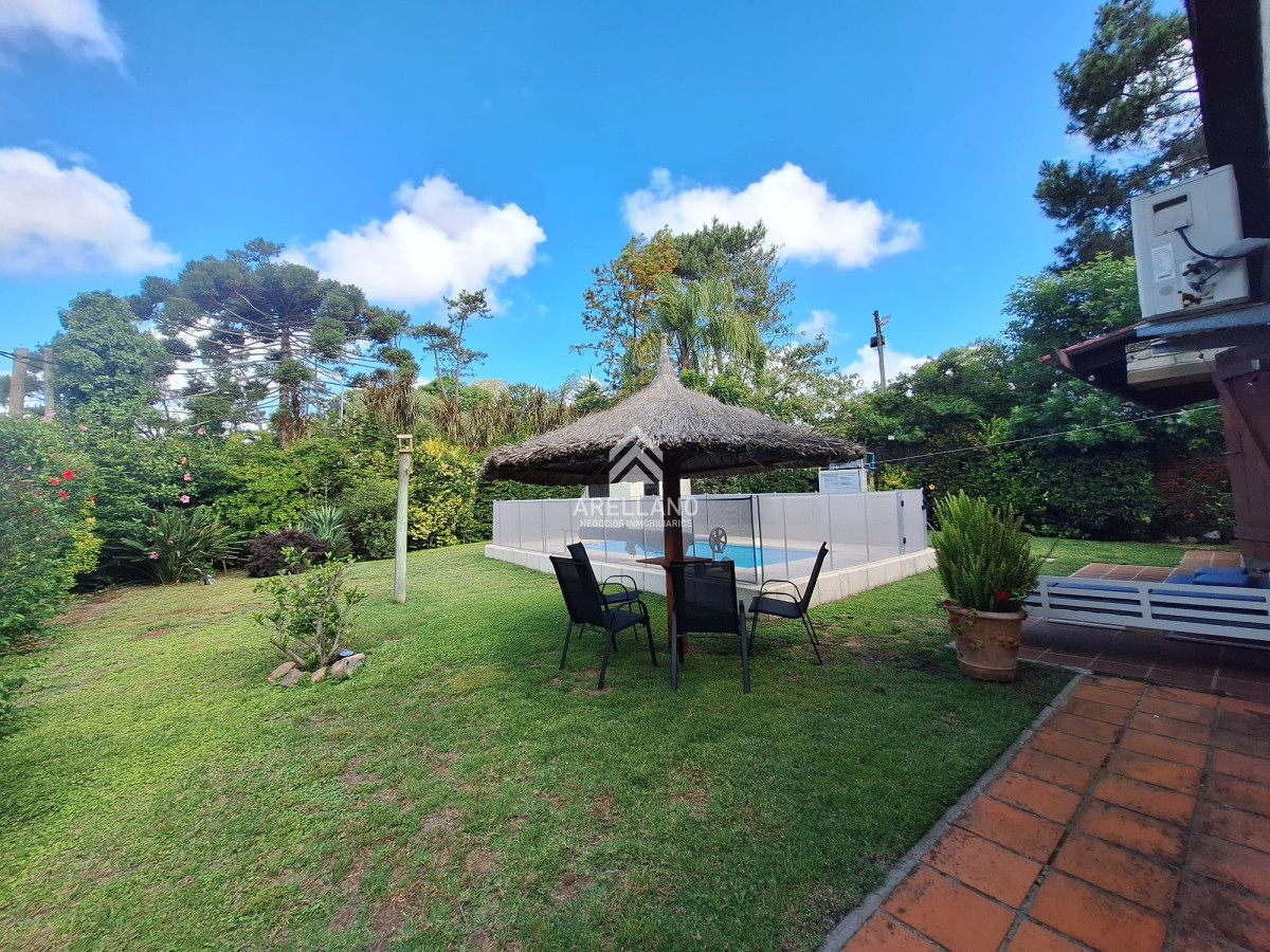 Casa ID.3507 - Venta casa 3 dormitorios Pinares 