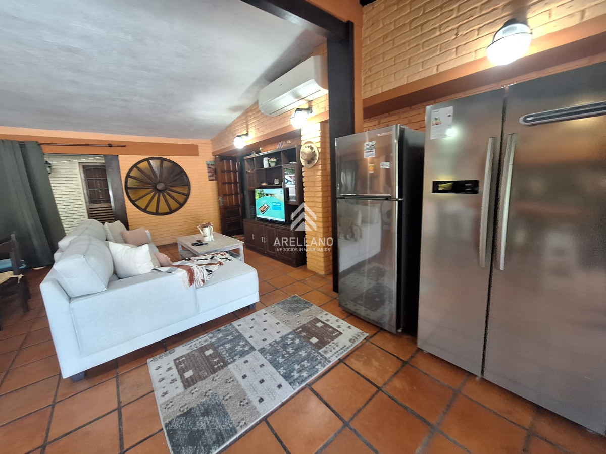 Casa ID.3507 - Venta casa 3 dormitorios Pinares 