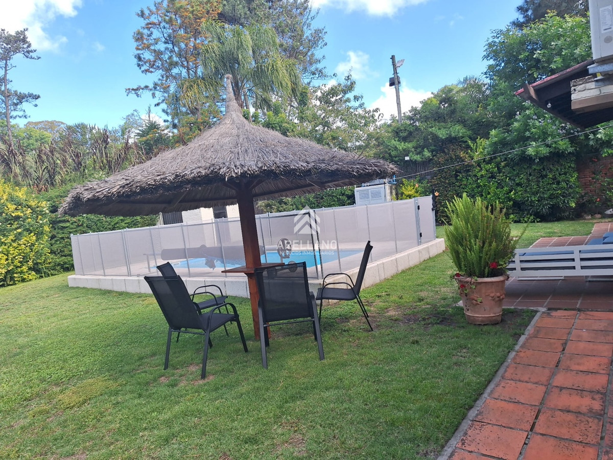 Casa ID.3507 - Venta casa 3 dormitorios Pinares 