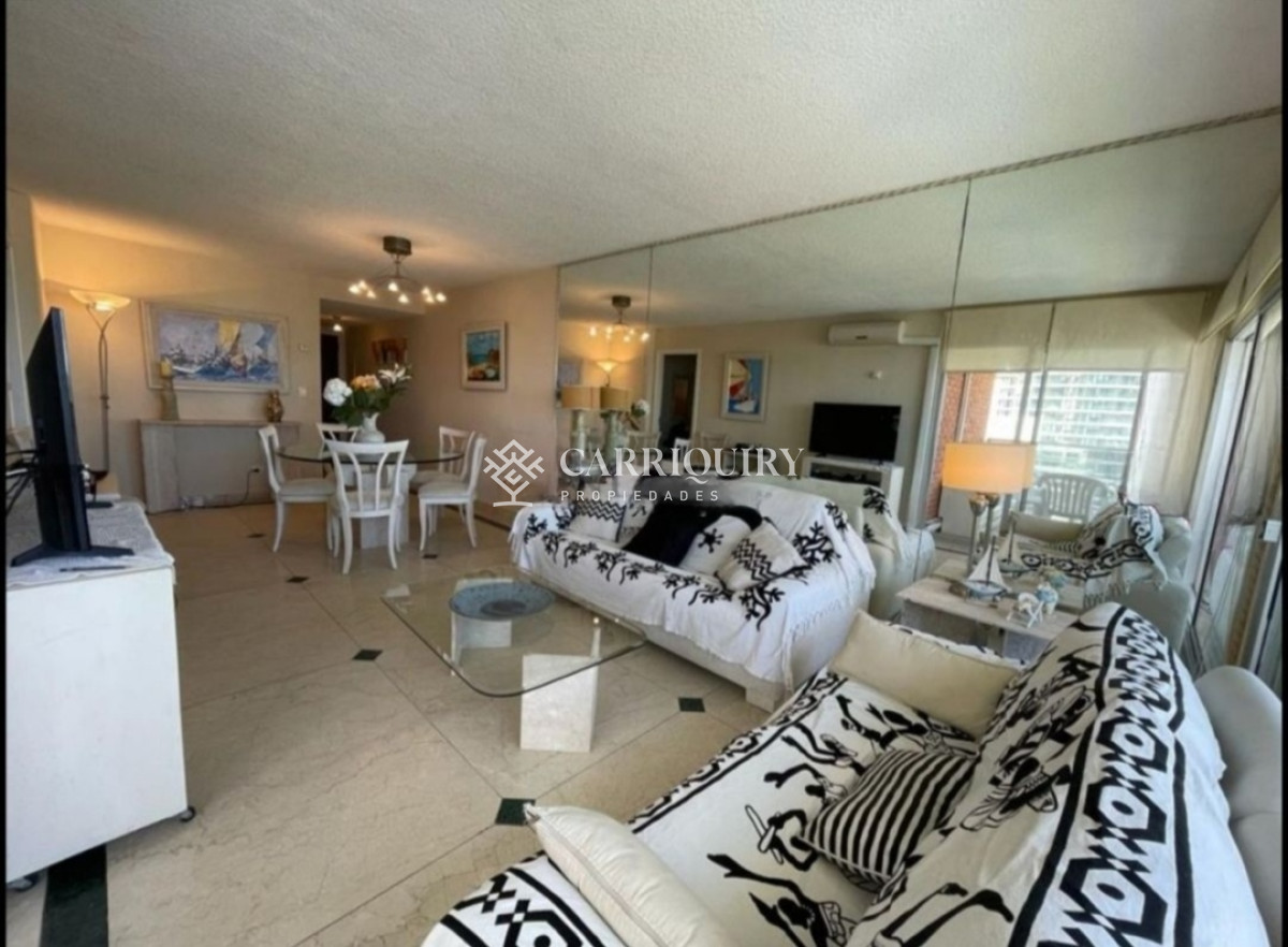 Aidy Grill - GoPunta - Portal Inmobiliario de Punta del Este - Maldonado