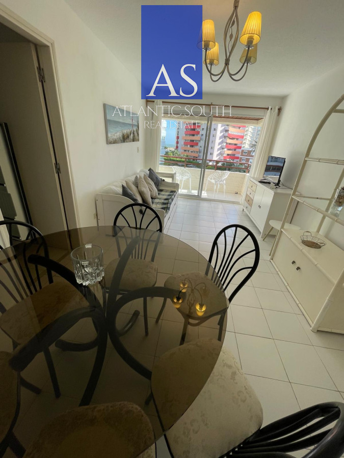 Apartamento ID.4146 - Apartamento 1 dormitorio con terraza y garage Playa Brava sobre Chiverta 