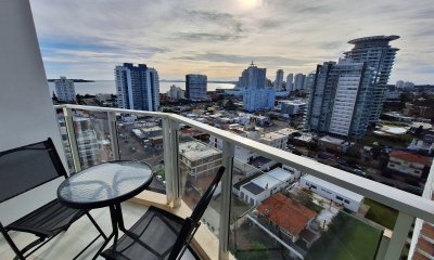 Apartamento en alquiler en Punta del Este, Brava