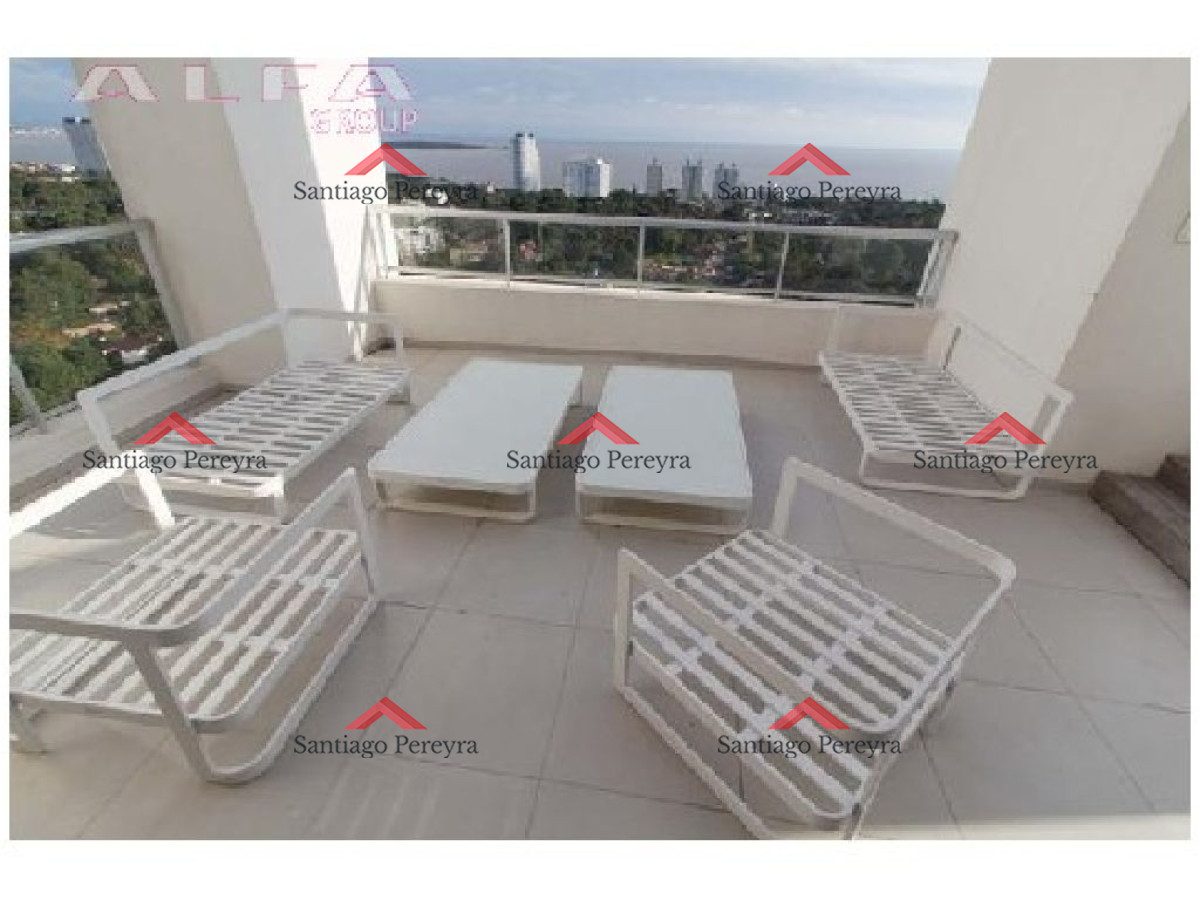Apartamento ID.7734 - Hermoso departamento de 2 dormitorios en Punta del Este