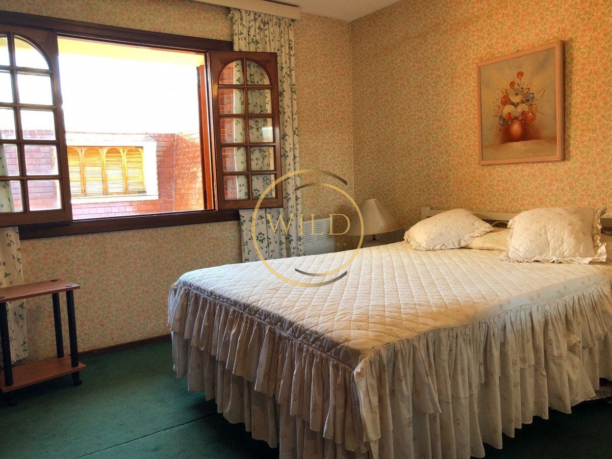 Casa ID.2483 - Mansa, a metros del mar, casa de 2 dormitorios 