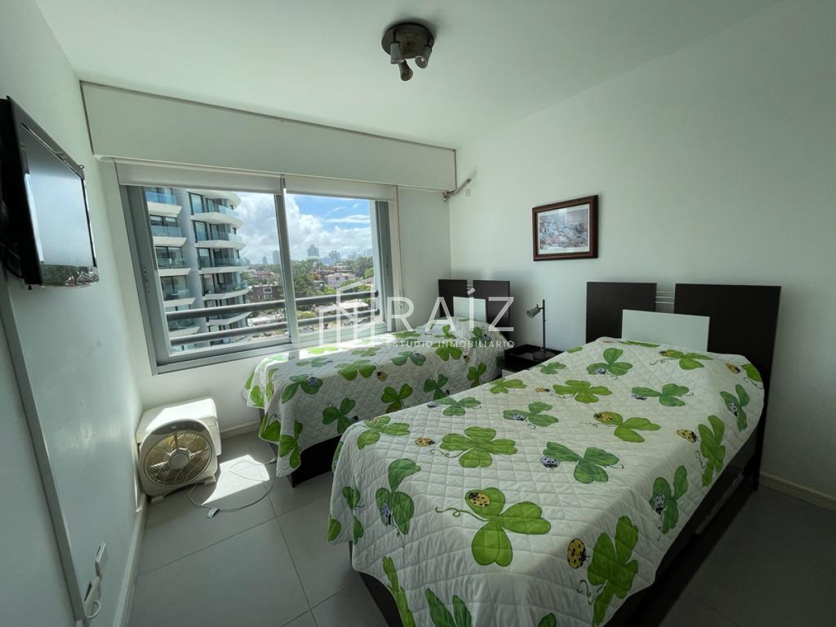 Apartamento ID.10387 - Apartamento 2 dormitorios en alquiler invernal en Punta del Este