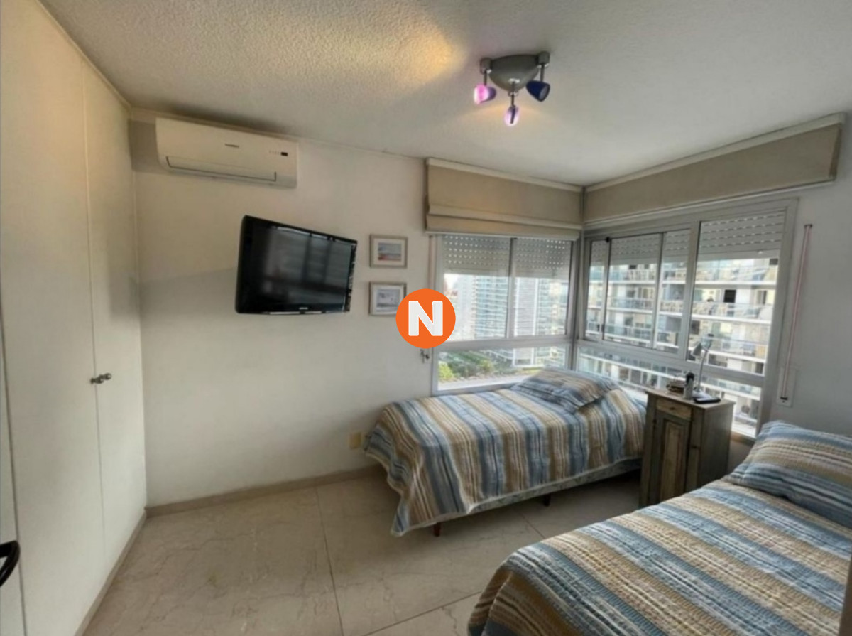 Apartamento Ref.223049 - Apartamento en venta en Punta del Este
