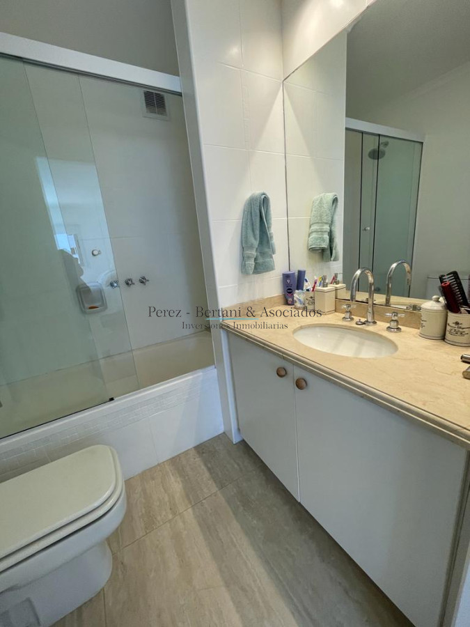 Apartamento ID.892 - Apartamento alquiler en Punta del Este, Brava