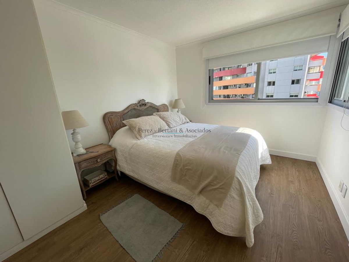 Apartamento ID.892 - Apartamento alquiler en Punta del Este, Brava