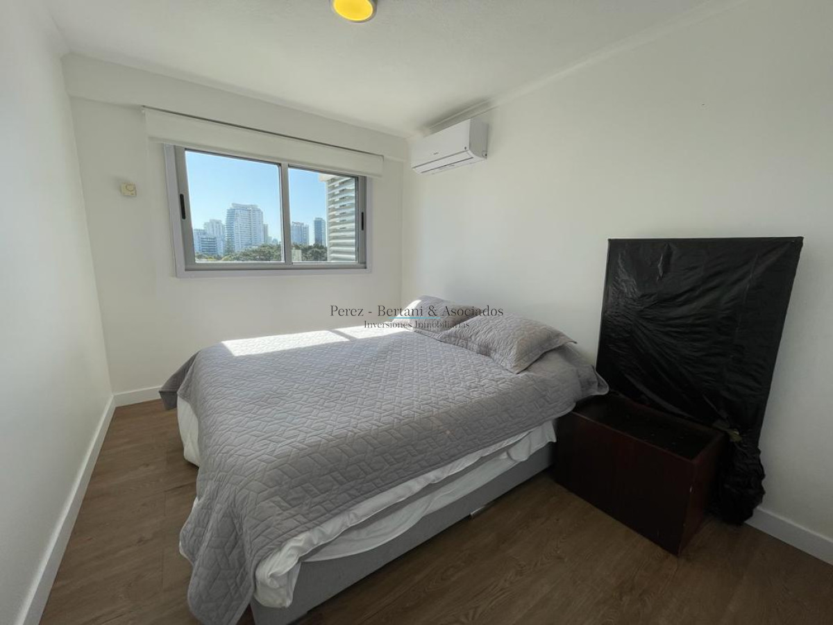 Apartamento ID.892 - Apartamento alquiler en Punta del Este, Brava