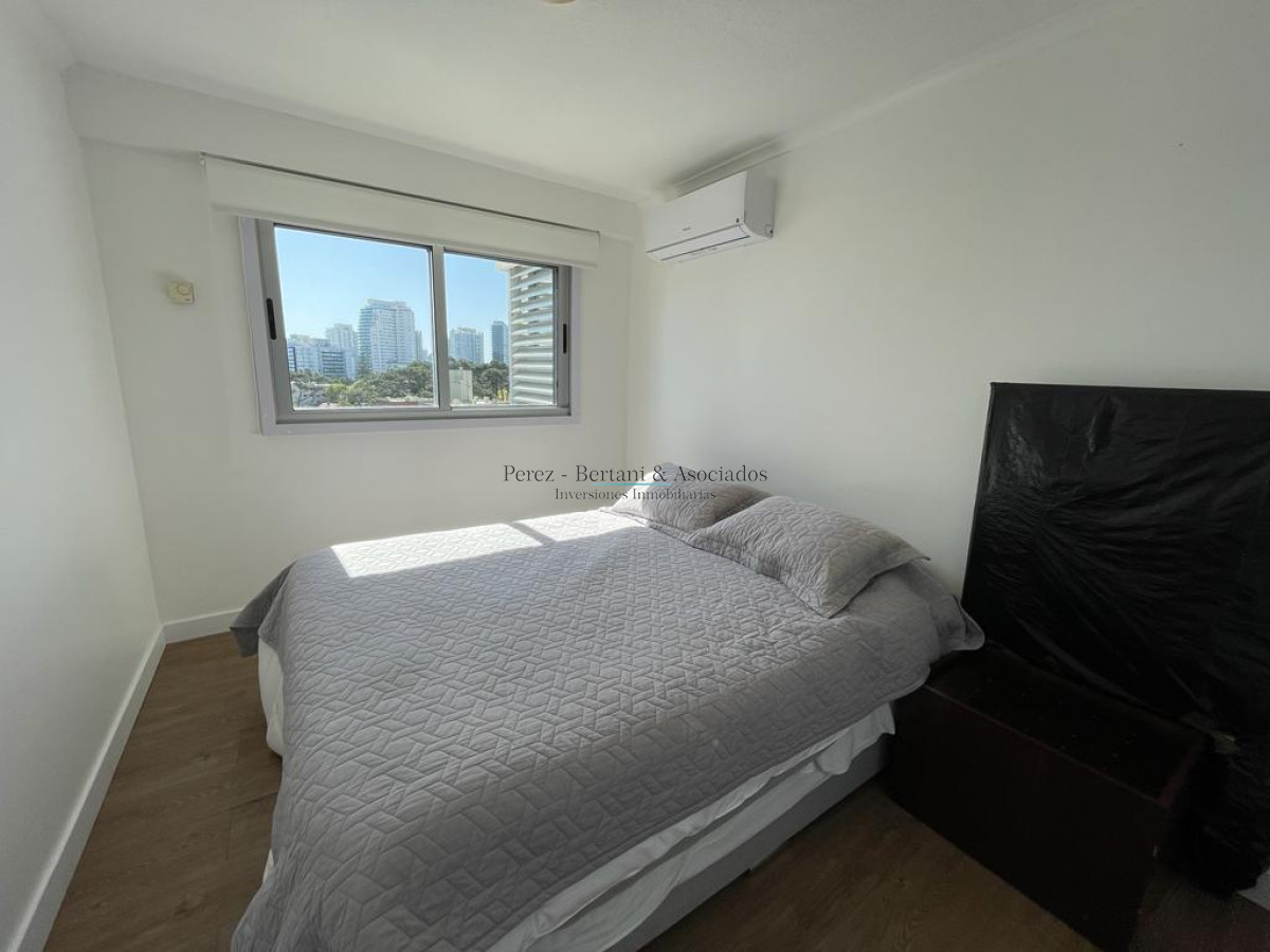 Apartamento ID.892 - Apartamento alquiler en Punta del Este, Brava