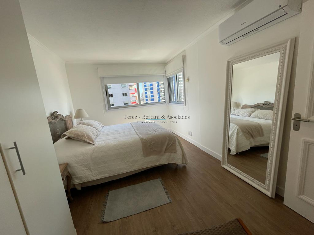 Apartamento ID.892 - Apartamento alquiler en Punta del Este, Brava