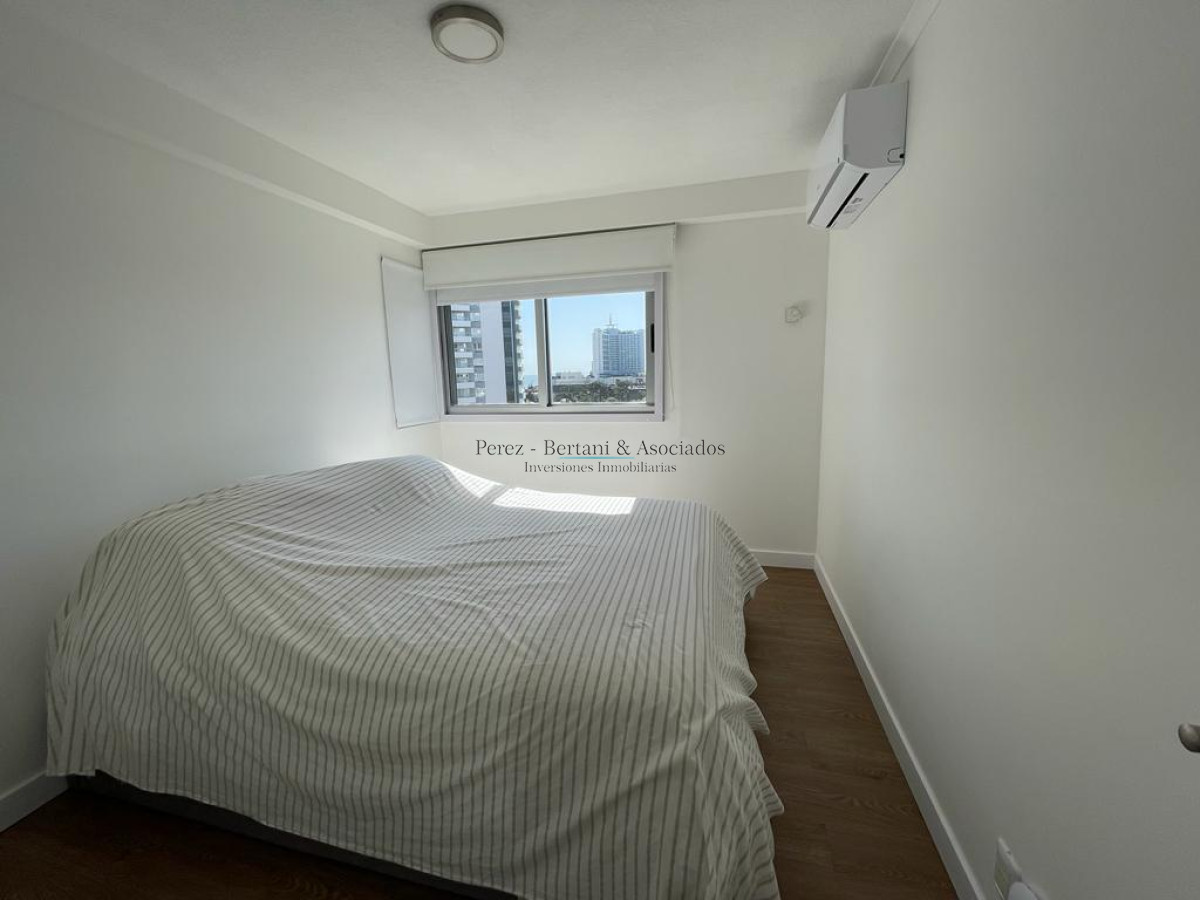 Apartamento ID.892 - Apartamento alquiler en Punta del Este, Brava