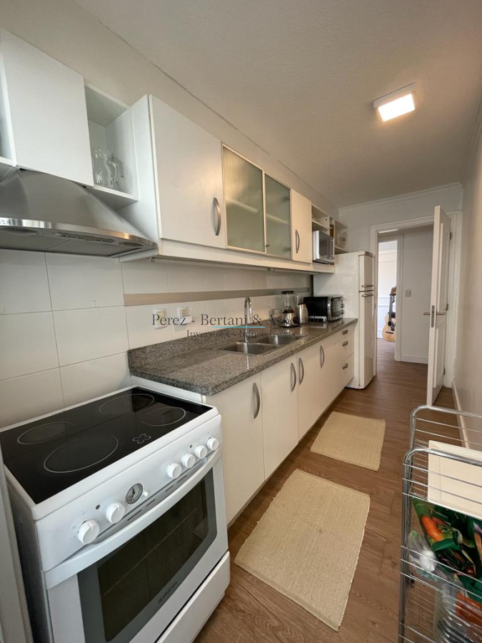 Apartamento ID.892 - Apartamento alquiler en Punta del Este, Brava