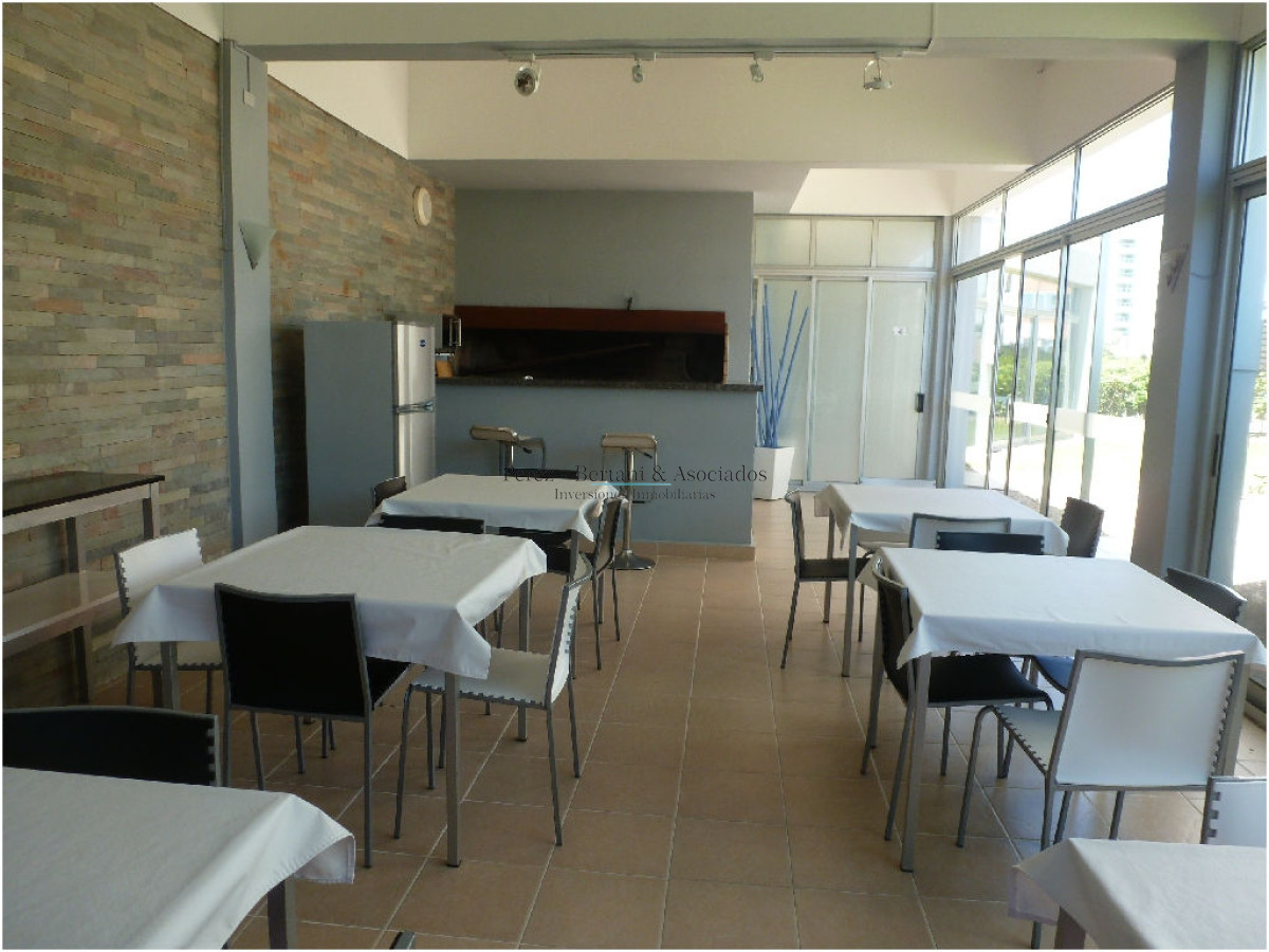 Apartamento ID.892 - Apartamento alquiler en Punta del Este, Brava