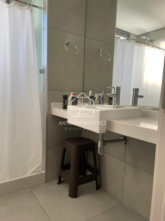 Apartamento ID.1240 - VENTA- TORRE GAUGUIN PUNTA DEL ESTE 