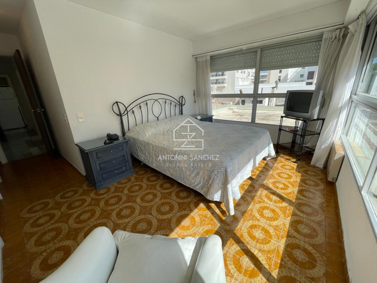 Apartamento ID.1863 - Apartamento en venta en Punta del Este