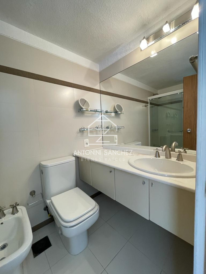 Apartamento ID.1863 - Apartamento en venta en Punta del Este