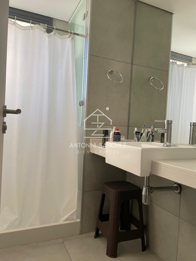 Apartamento ID.1240 - VENTA- TORRE GAUGUIN PUNTA DEL ESTE 