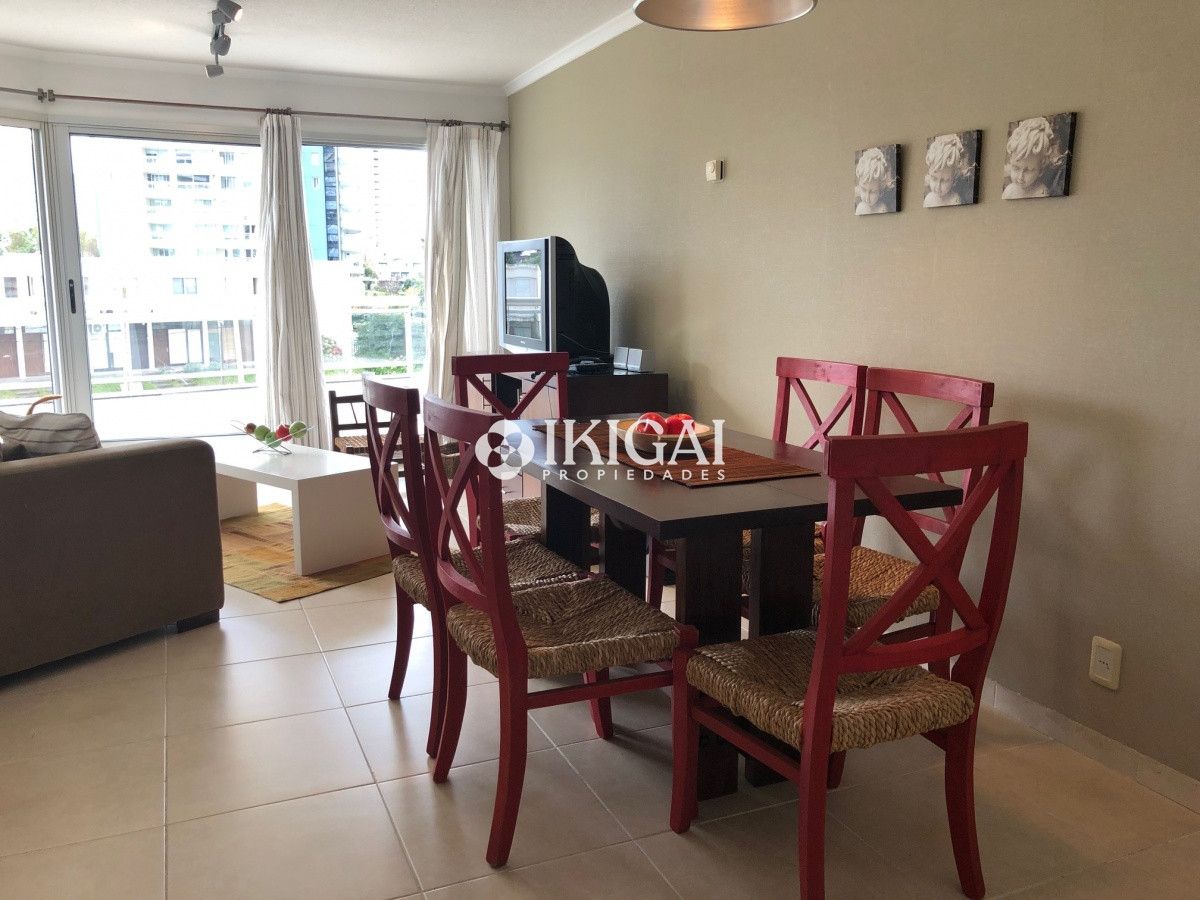 Apartamento ID.607 - APARTAMENTO EN VENTA EN PUNTA DEL ESTE CON RENTA !